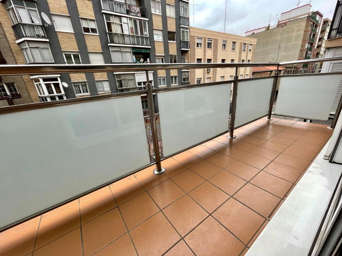 Miguel Servet Con Garaje Incluido Zaragoza Exterior foto